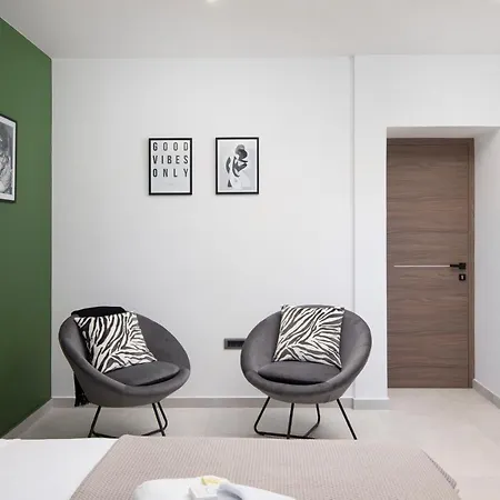 Twins Amphitheatre Apartament Pula