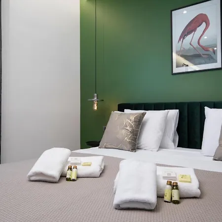 Twins Amphitheatre *